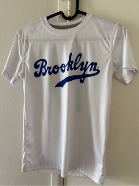 Cooperstown youth small athletic shirt small